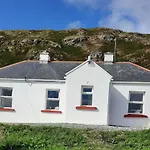 Conneelys Cottage, Connemara, Clifden, H71y096 Дом отдыха *