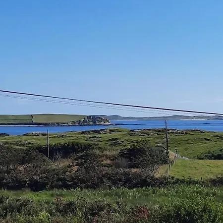 Conneelys Cottage, Connemara, Clifden, H71y096 * 克利夫登