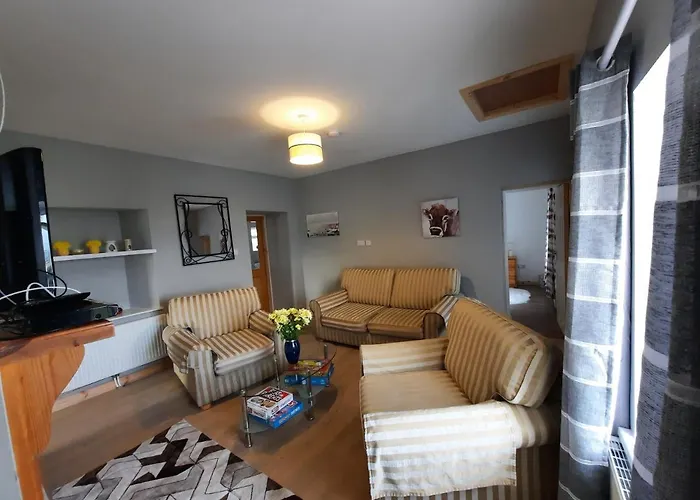 Conneelys Cottage, Connemara, Clifden, H71y096 *
